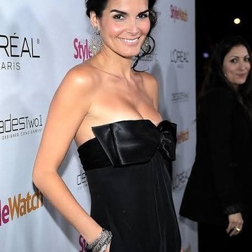 Angie Harmon - Nude and Event Awards Collection in everydayangieharmon_2338111666955192363_898347772.jpg - hidden celebrity photo